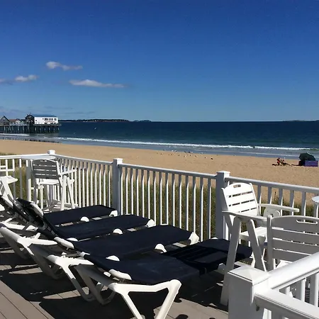 The Beachwood-2